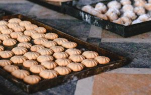 Домашнее курабье: лучшие рецепты рассыпчатого печенья